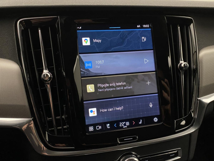 Volvo V90 CC B4 AWD PLUS AUT REZERVACE 2.0 CC CC Plus