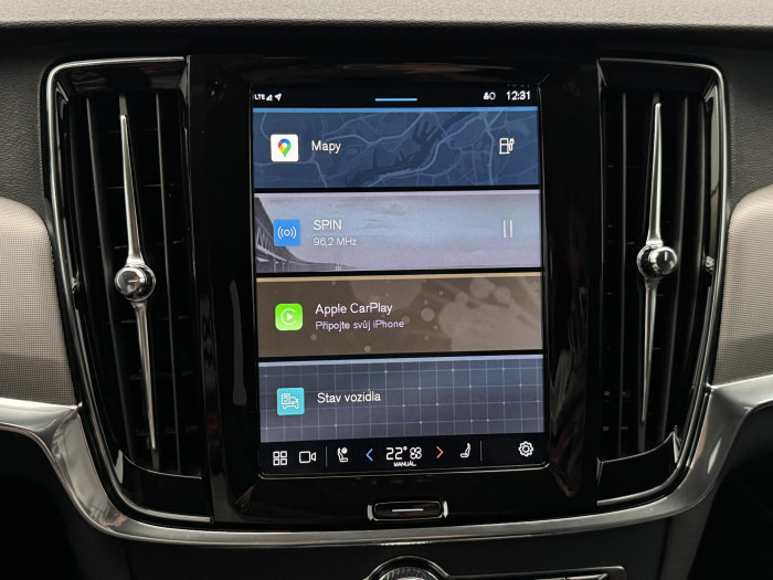 Volvo V90 T6 AWD RECHARGE DARK REZERVACE