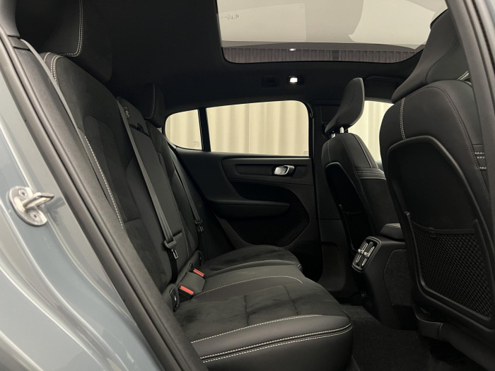 Volvo C40 RECHARGE TWIN MOTOR PLUS