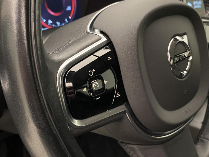 Volvo V60 CC D4 AWD MOMENTUM AUT 2.0 d CC CC Momentum