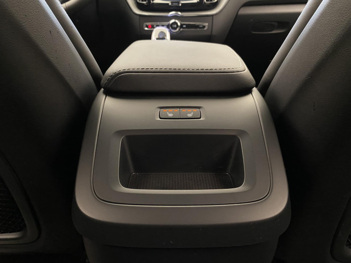 Volvo XC60 B5 AWD DARK PLUS AUT