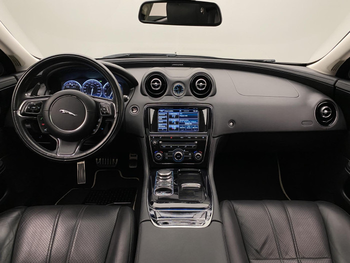 Jaguar XJ 3.0 V6D AUT 3.0 d