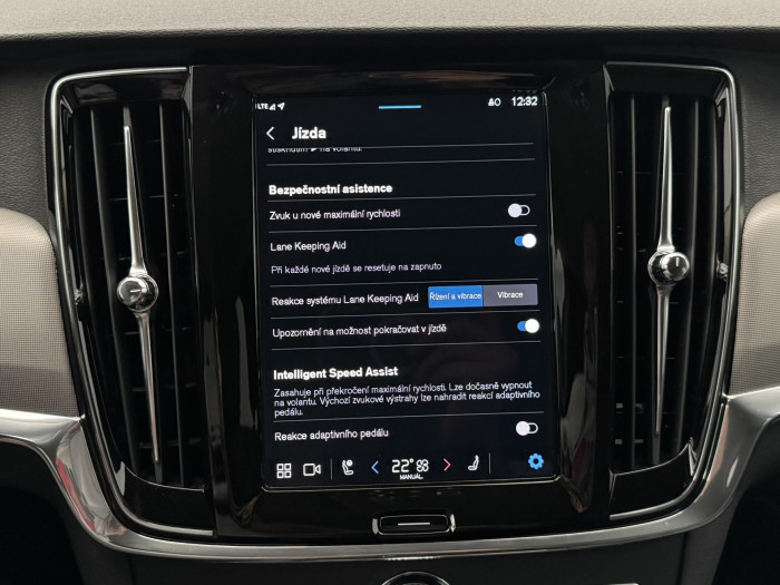 Volvo V90 T6 AWD RECHARGE Plug-in AUT