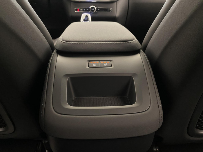 Volvo XC90 B5 AWD AUT BLACK EDITION PLUS