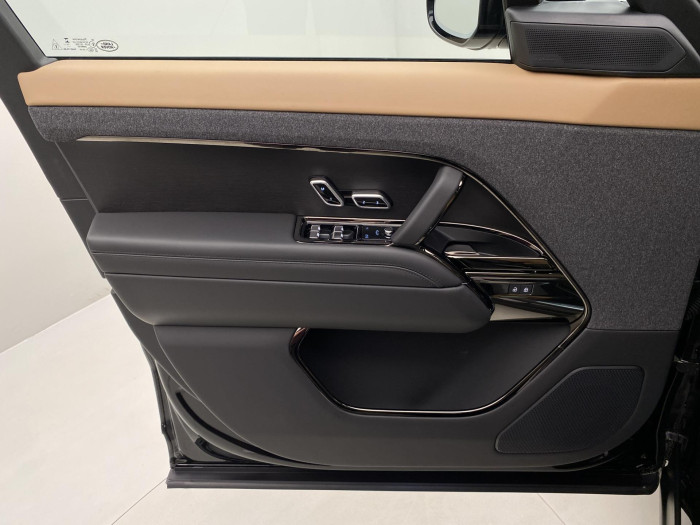 Land Rover Range Rover Sport D350 AUTOBIOGRAPHY AWD 3.0 d