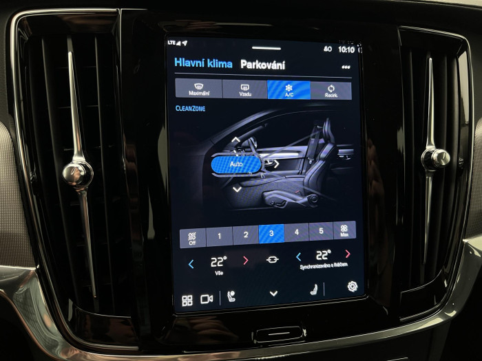 Volvo V90 CC B4 AWD PLUS AUT