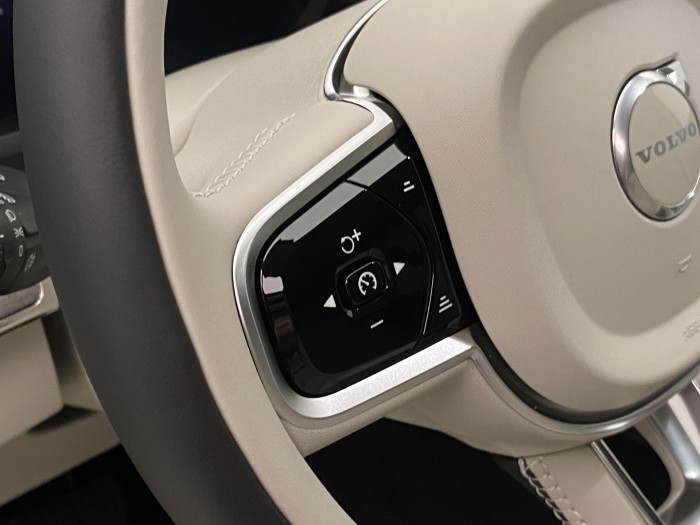 Volvo XC90 B5 AWD AUT BRIGHT PLUS 7míst