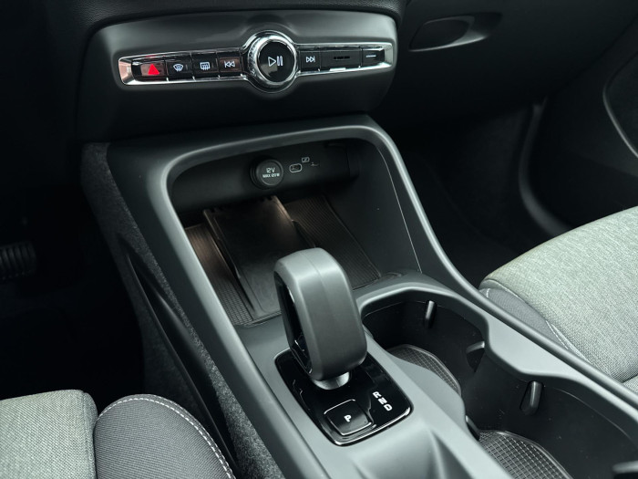 Volvo XC40 B3 CORE AUT CZ