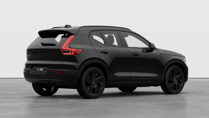 Volvo EX40 PURE ELECTRIC TWIN MOTOR PLUS