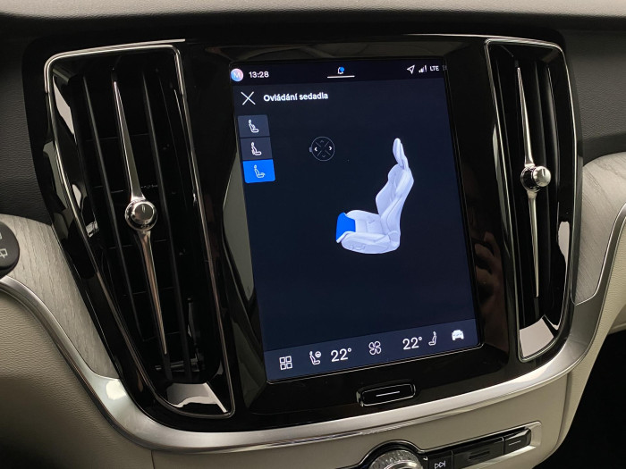 Volvo V60 B4 AUT BRIGHT PLUS