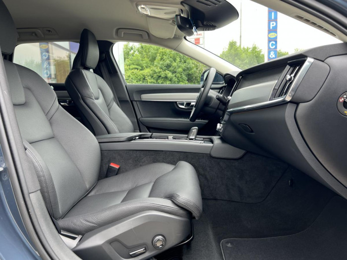 Volvo V90 B4 MOMENTUM Aut 1.maj. 2.0 Momentum