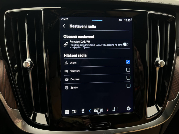 Volvo V60 CC B4 AWD ULTIMATE AUT 1.maj. 2.0 CC CC