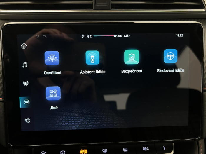 MG ZS 1.5 ESSENTIAL PLUS CZ 1.maj.