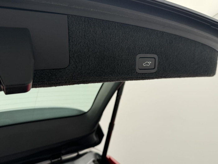 Volvo XC60 D4 AWD SUMMUM AUT REZERVACE 2.4 d Summum