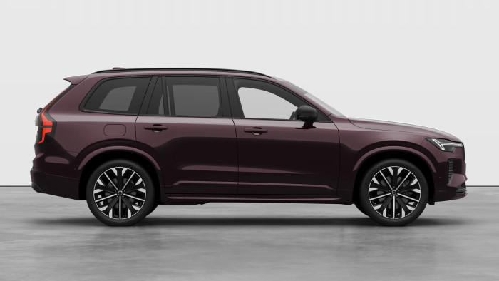 Volvo XC90 B5 AWD DARK PLUS