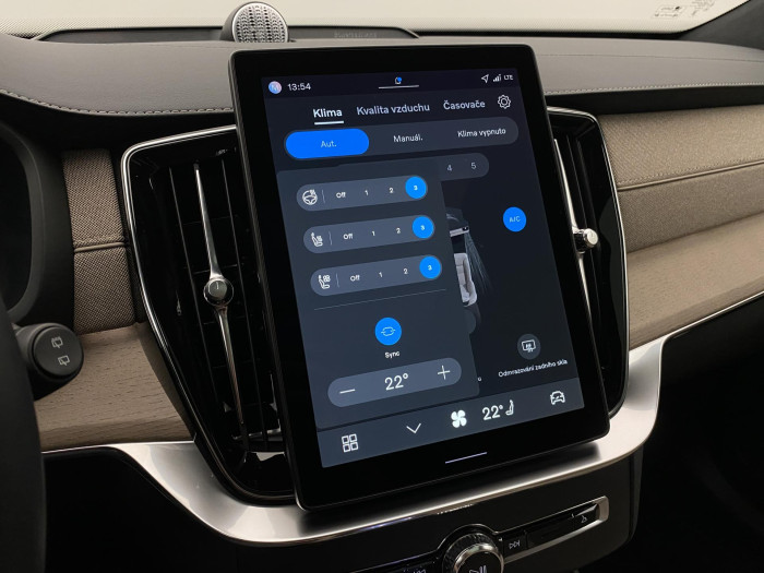 Volvo XC90 T8 AWD RECHARGE DARK ULTRA 7m