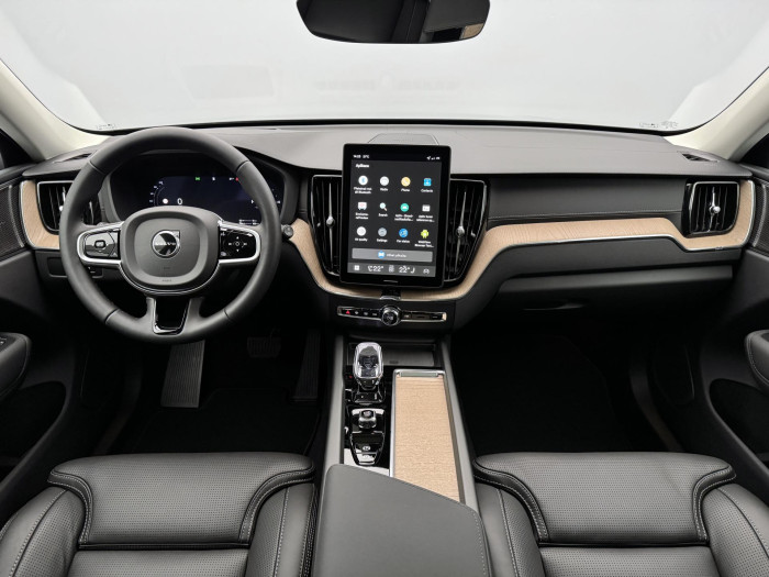 Volvo XC60 T6 AWD AUT DARK ULTRA
