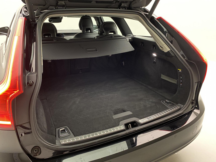 Volvo V90 D3 MOMENTUM AUT 2.0 d Momentum
