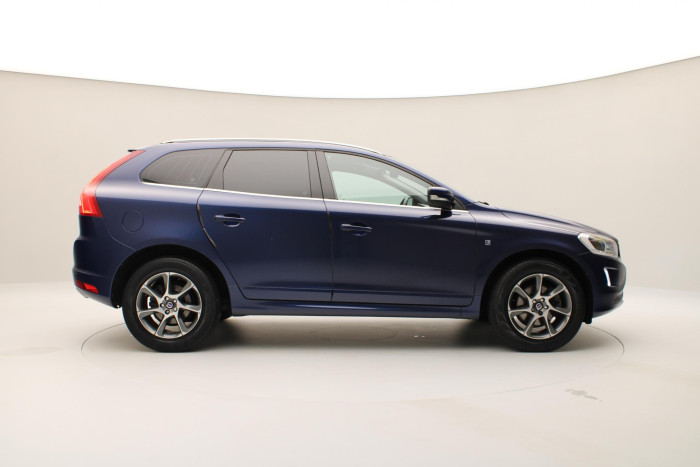 Volvo XC60 D4 AWD MOMENTUM 2.4 d Momentum
