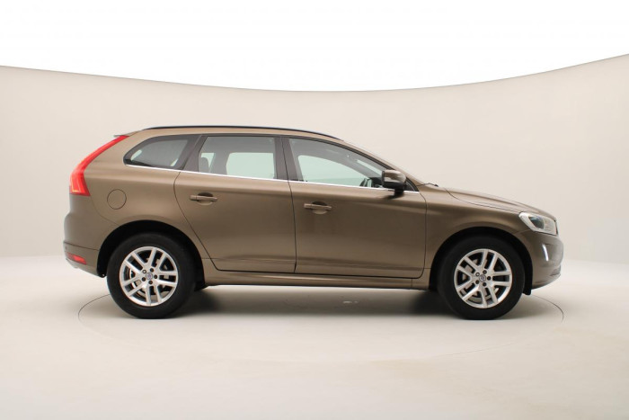 Volvo XC60 D4 MOMENTUM AUT 1.MAJ 2.0 d Momentum