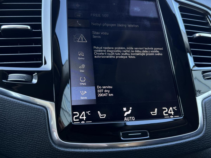 Volvo XC90 D5 AWD INSCRIPTION 7MÍSTNÁ Aut 2.0 d