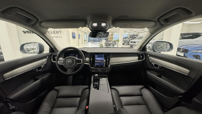 Volvo V90 CROSS COUNTRY B4 AWD REZERVACE