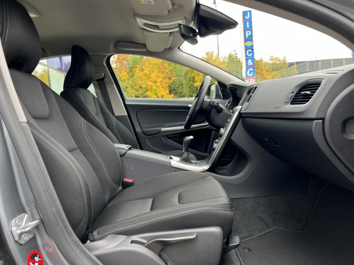 Volvo S60 D2 NAVIGACE 2.0 d