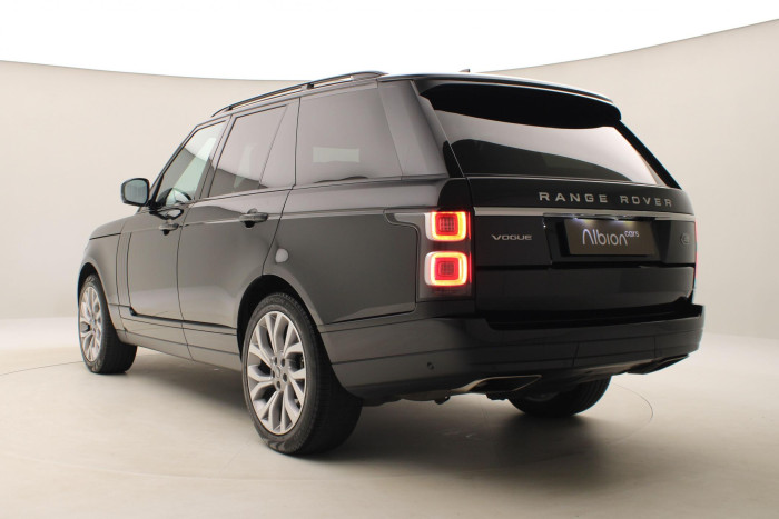 Land Rover Range Rover SDV6 AWD VOGUE REZERVACE