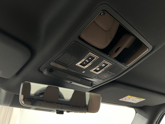 Land Rover Defender 110 D350 X-DYNAMIC HSE AWD AUT 3.0 d Dynamic