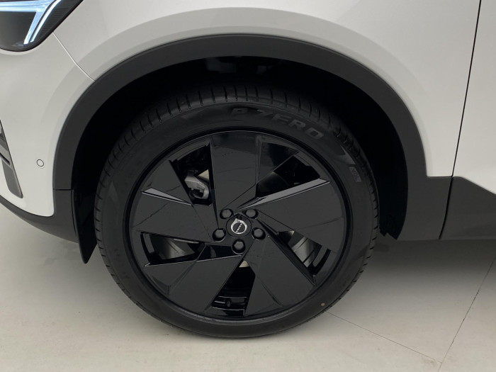Volvo XC40 B3 AUT DARK PLUS
