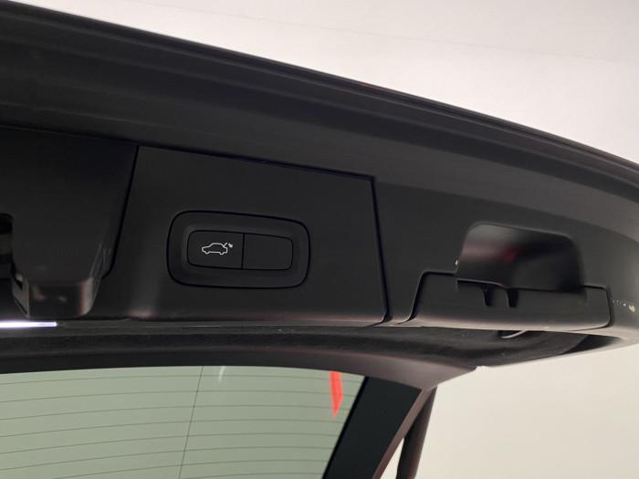 Volvo V90 D4 MOMENTUM AUT 2.0 d Momentum