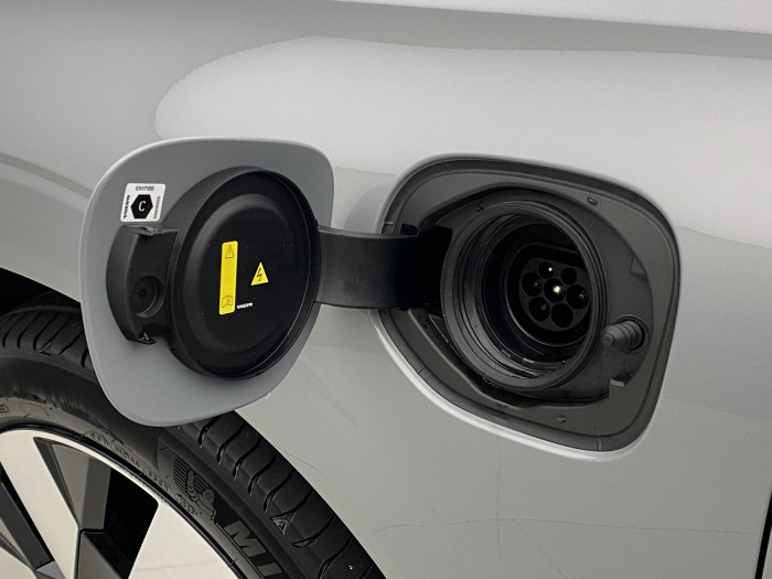 Volvo XC60 T8 AWD PLUG-IN DARK ULTRA CZ