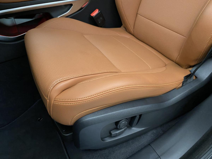 Jaguar F-Pace D300 R-DYNAMIC SE REZERVACE 3.0 d Dynamic SE