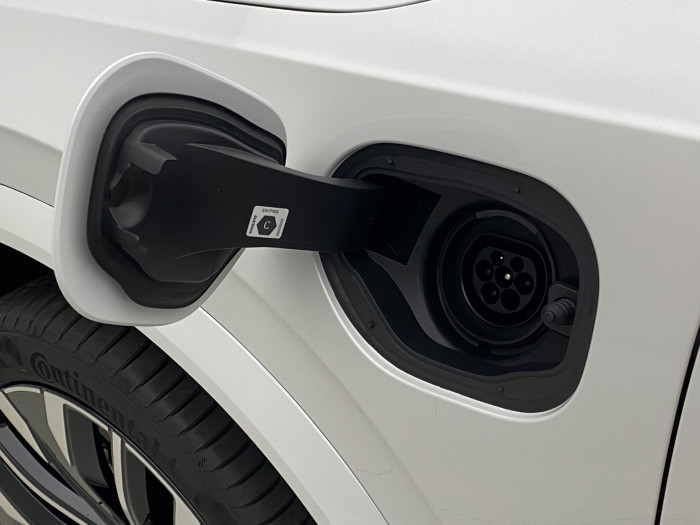 Volvo XC90 T8 AWD RECHARGE DARK PLUS 7m