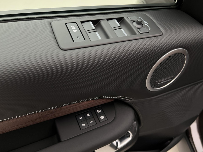 Land Rover Discovery D350 DYNAMIC HSE AWD Aut 3.0 d Dynamic