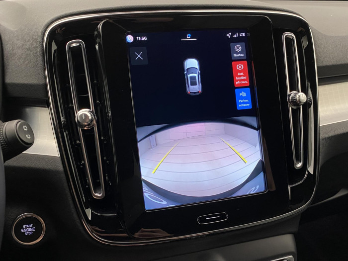 Volvo XC40 B3 AUT PLUS BLACK EDITION