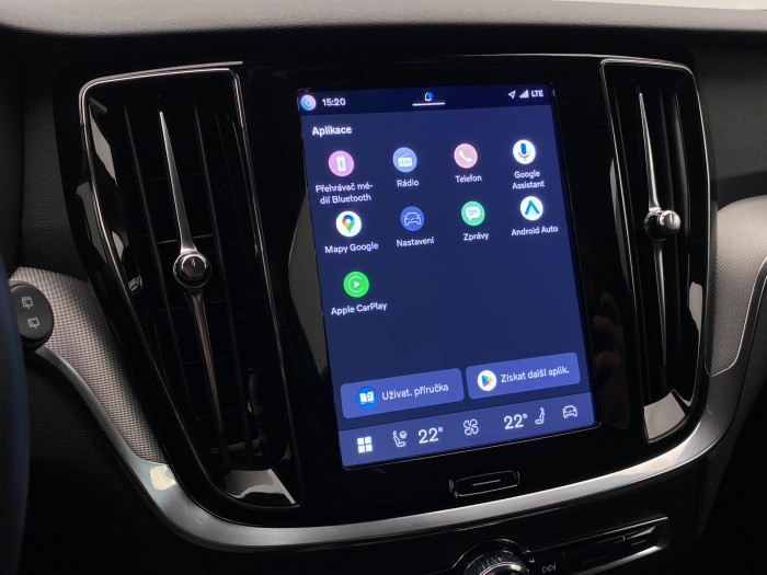 Volvo V60 T6 AWD PLUG-IN DARK PLUS CZ