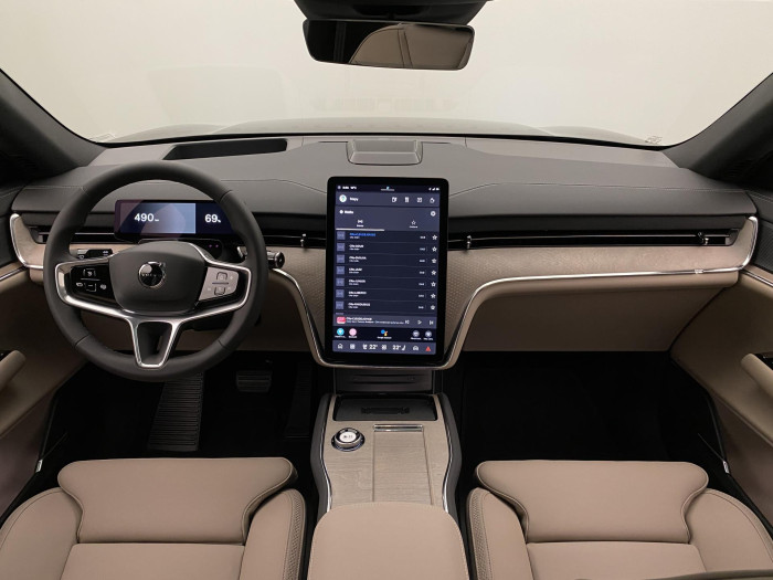 Volvo EX90 PURE ELECTRIC TWIN PLUS 7míst