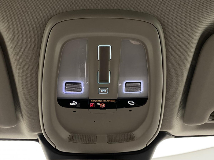 Volvo XC60 T6 AWD RECHARGE DARK ULTIMATE