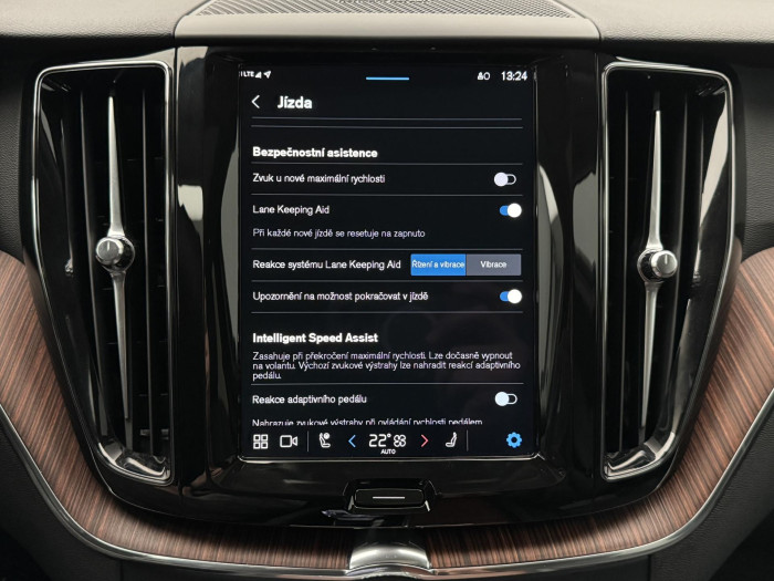 Volvo XC60 T8 AWD RECHARGE BRIGHT PLUS