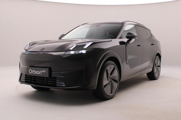 Lynk & Co 08 MORE PHEV