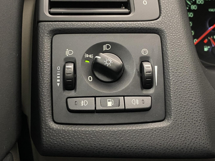 Volvo C30 1.6i MOMENTUM CZ REZERVACE 1.6 i Momentum