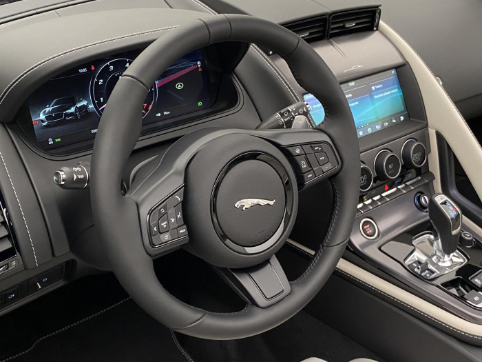 Jaguar F-Type P450 CABRIOLET 75 REZERVACE