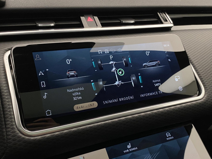 Land Rover Range Rover Velar D300 SE AWD AUT   REZERVACE 3.0 d SE