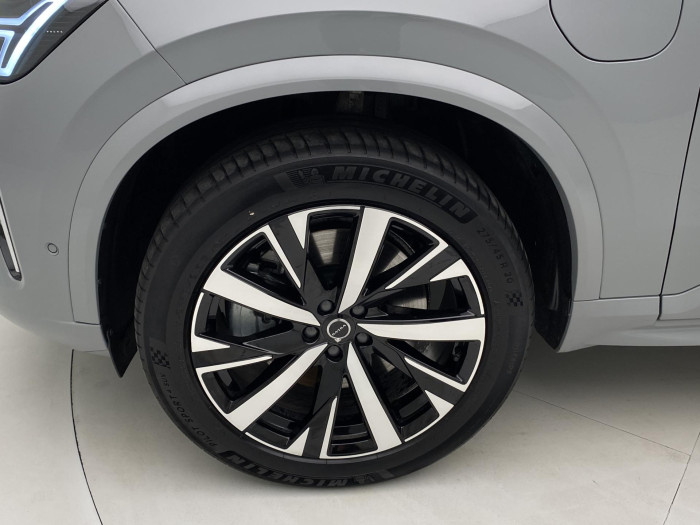 Volvo XC90 T8 AWD RECHARGE CORE AUT CZ 7m