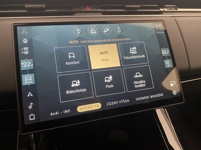 Land Rover Range Rover Sport D300 DYNAMIC SE AWD AUT 3.0 d Dynamic SE