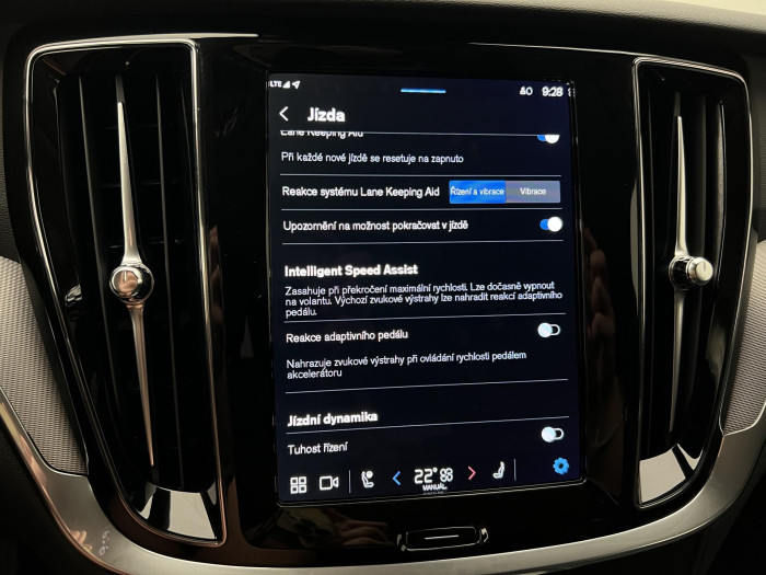 Volvo V60 CC B5 AWD PLUS BRIGHT AUT