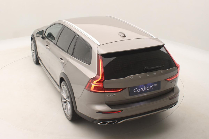 Volvo V60 CC D4 AWD MOMENTUM AUT 2.0 d CC CC Momentum