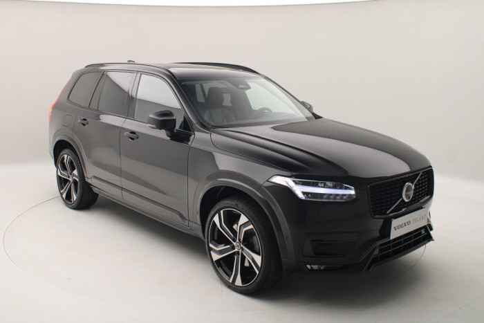 Volvo XC90 B5 AWD ULTIMATE REZERVACE