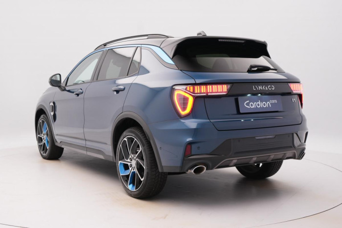 Lynk & Co 01 PHEV DCT AUT 1.maj. REZERVACE